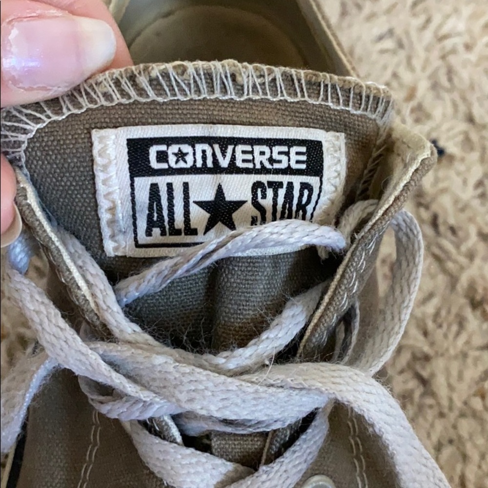 Shoes - Picture 4 of 5